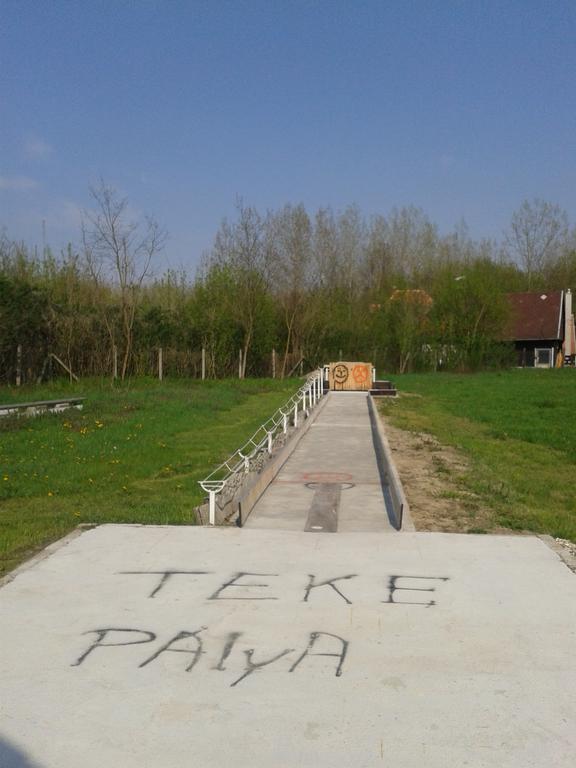 Sakaltanya Sorozo- Borozo Pihenohaz Hotel Vének Exterior foto